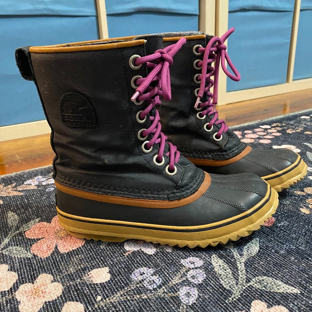 Sorel Women's 1964 Cold Weather Lace Up Waterproof Boot, Size 6